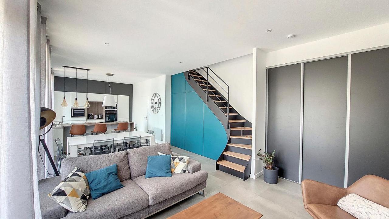 Duplex En Rez De Jardin Apartment Neuville-sur-Saone Luaran gambar